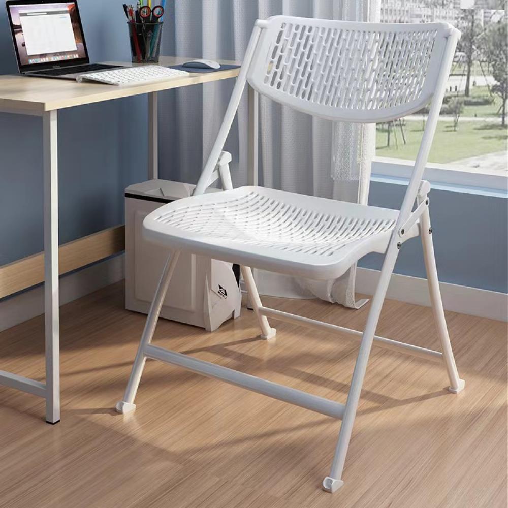 Sedie Pieghevoli in Plastica B - Outdoor Furniture Rental For Party recensione e prezzo